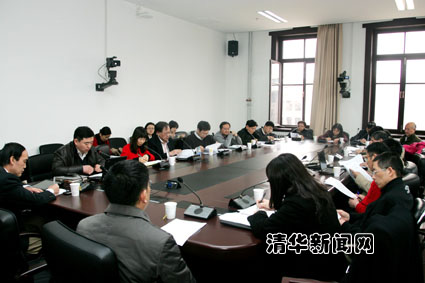 //news.feiqiulive.com/publish/news/4205/20120316172842708259180/xianchang.jpg